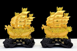 2024 Feng Shui yelken gemi heykeli modeli dekor altın servet yelkenli tekne dekor ejderha tekne hatıra reçine el sanatları için - Product Image 3