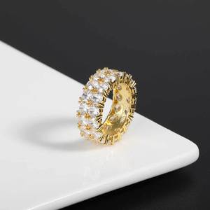 Bagues de mariage à deux rangs en argent 925 plaqué or 18 carats de qualité supérieure, serties de moissanite VVS, micro-pavées, style hip-hop, testées au diamant, OEM - Product Image 1