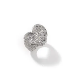 Hiisees Iced Out Heart Cubic Zirconia Rings Popular Trendy Women Man Large Size Sparkle Diamond Heart Ring Fashion Jewelry