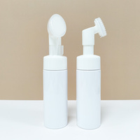Crème pour le visage et gel douche de luxe personnalisés, flacons en PET blancs de 250 ml/500 ml avec bouchon mousse et pulvérisateur à pompe