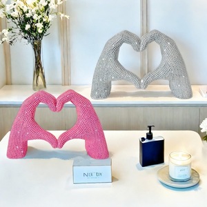 Nouvelles figurines sculptées artisanales en résine époxy, style luxe léger, art populaire personnalisé, pour la maison, le salon, la Saint-Valentin - Product Image 4