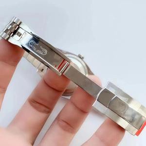 Montre de Plongée de Luxe en Moissanite en Gros, Unisexe, Cadeau Tendance, Mouvement Mécanique Automatique Shanghai, Cadran à Aiguilles, Étanche - Product Image 5