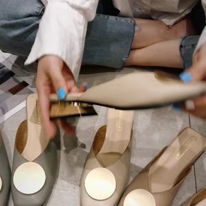 Women's Fashion Leather <b>Slides</b> for Slippers Closed Toe Mules Sandals with Platform Heels for Outdoor Use in Spring and Summer - Product Image 3