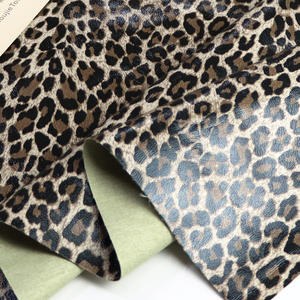 Tissu <span class=keywords><strong>en</strong></span> <span class=keywords><strong>similicuir</strong></span> PU <span class=keywords><strong>en</strong></span> cuir synthétique imprimé léopard pour vêtement, robe, <span class=keywords><strong>jupe</strong></span>, veste, pantalon, <span class=keywords><strong>similicuir</strong></span> - Product Image 4