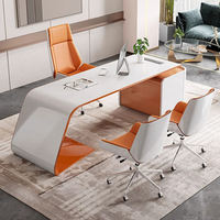 Mobilier de bureau de bureau de patron en bois blanc moderne personnalisable pour l'application de villa style panneau de bois