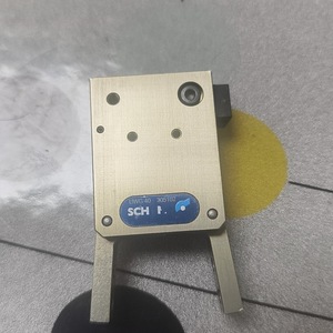 Pince industrielle Schunk UWG 40 en aluminium non réglable, métrique, Allemagne - Product Image 2