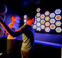 Jeux interactifs lumineux muraux, aire de jeux intérieure, parc de trampolines à frappe rapide, parc d'aventure sportif intérieur, centre commercial