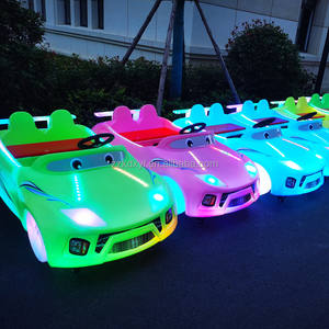 2024 commercial illuminé véhicule d'amusement décrochage <span class=keywords><strong>location</strong></span> parent-enfant double carré extérieur auto tamponneuse électrique pour enfants - Product Image 2