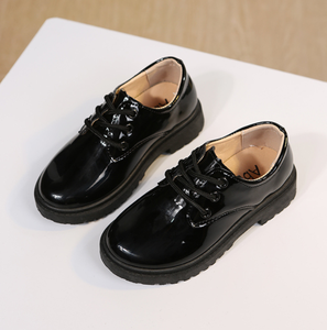 รองเท้าหนังเด็กผู้ชายสไตล์อังกฤษ สำหรับใส่ไปโรงเรียน งานแสดง งานแต่งงาน งานปาร์ตี้ สีดำ รองเท้าลำลองเด็ก รองเท้าโมคาซิน - Product Image 4