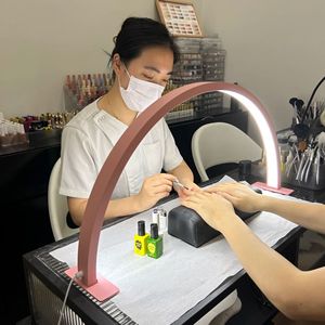 Lampe de table LED demi-lune grande taille pour ongles, design en arc, lumière UV de durcissement pour diamants, lampe de remplissage professionnelle pour salon de manucure - Product Image 4