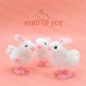 Jouets de poche pour enfants : Adorables lapins, poulets et canards en peluche, jouets à remonter pour les sacs de fête de Pâques - Product Image 1