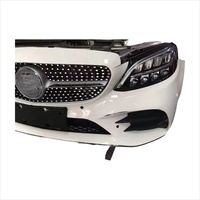 Kit de pare-chocs avant pour Mercedes-Benz W205 C260 Classe C, avec grille et phares, installation par vis, découpes pour capteurs d'aide au stationnement, qualité OE