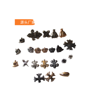 Nhà Sản Xuất Ban Đầu Tự Làm Đặc Biệt Stud Tuyết Khởi Động Phụ Kiện, Không Thường Xuyên Hình Đinh Tán, Hợp Kim Hợp Thời Trang - Product Image 1