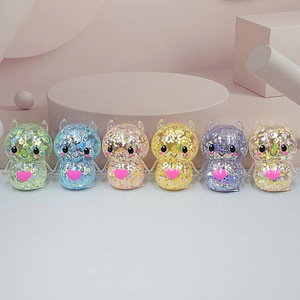 Ours en peluche Maltose Elf avec paillettes dorées, en TPE et silicone, jouet de décompression à rebond lent pour enfants - Product Image 1