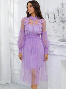 Robe décontractée en dentelle violette de style français, taille plus, coupe trapèze, longueur mi-longue, avec manches lanternes et col rond - Product Image 4