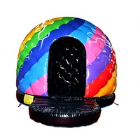 Château gonflable pour enfants Nova Rides en PVC, taille 4x4,5m, logo personnalisé imprimé, couleur arc-en-ciel