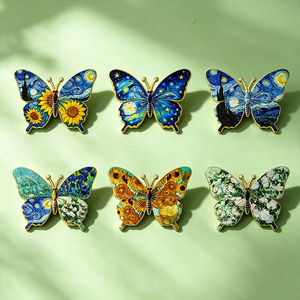 Pin de esmalte al por mayor personalizado, insignia metálica de mariposa con pintura al óleo de <span class=keywords><strong>Van</strong></span> <span class=keywords><strong>Gogh</strong></span>, pin de solapa artístico - Product Image 3