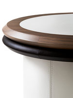 Table console moderne de luxe en bois massif de noyer avec plateau en cuir selle et lumière intégrée en onyx, table d'entrée sur mesure