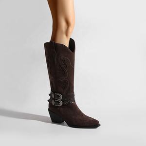 <span class=keywords><strong>Botas</strong></span> Vaqueras Occidentales para <span class=keywords><strong>Mujer</strong></span> con Bordado Calado, Hebilla y Tachuelas, <span class=keywords><strong>Botas</strong></span> de Vaquera con Punta Puntiaguda y Tacón Grueso para Estilo Country - Product Image 2