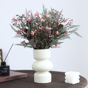 Ramo de Flores Artificiales de Seda, Margaritas, Flores Silvestres, Rosa, Blanco, Naranja, Rojo Vino, Plástico, Alta Simulación, Decoración para Bodas y Hogar - Product Image 1