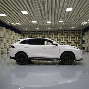 Dongfeng FORTHING Véhicule Électrique à Autonomie Étendue (REEV) SUV 5 Places à Conduite à Droite, Moteur 1.5T, Autonomie <span class=keywords><strong>1000km</strong></span>, Véhicule Familial, Meilleure Vente - Product Image 1