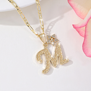 <span class=keywords><strong>Collana</strong></span> Religiosa Stile Preghiera dell'Amore <span class=keywords><strong>con</strong></span> Ciondolo a Stella e <span class=keywords><strong>Lettera</strong></span> a Forma di <span class=keywords><strong>M</strong></span>, Pendente <span class=keywords><strong>con</strong></span> Zirconi Placcato Oro per Donne - Product Image 1