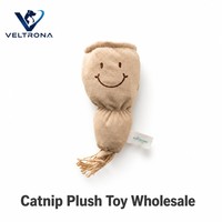 Jouet à mâcher pour chat en forme de racine de lotus, en tissu pelucheux beige crème, avec visage brodé, cordons en forme de racine, infusé à la catnip, 40g