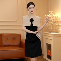 Robe de Soirée Formelle Luxe Élégante 9569, Coupe Crayon Mini Taille Haute, Tissée Color Block, Grand Col à Revers, Décoration Florale, Idéale pour le Bureau, les Rendez-vous et les Fêtes