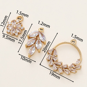 Colgante de Corona de Flores Chapado en Oro de 18k con Circonita Cúbica, Accesorio de Joyería DIY para Pulseras y Collares - Product Image 1