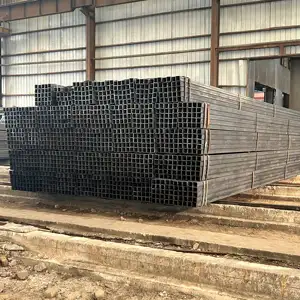 Yüksek kalite fabrika fiyat düşük karbonlu çelik boru Q195 Q235 kare çelik boru