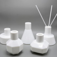 Bouteilles de parfum vides de forme unique de 100 ml, en porcelaine blanche, diffuseur d'arômes pour décorations d'intérieur