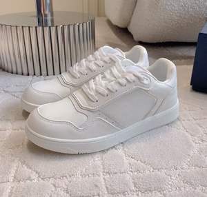 Korean-style ins fashion leather platform <b>shoes</b> with embossed design, low-top casual <b>shoes</b>, casual and versatile couple's style - Product Image 1