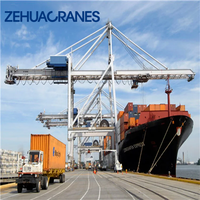 Grue portique portiqueuse avec cabine et télécommande pour terminal intermodal