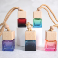 Flacon vide de 8 ml pour diffuseur de parfum de voiture miniature avec bouchon en bois et corde pour accrocher, flacons en verre carrés