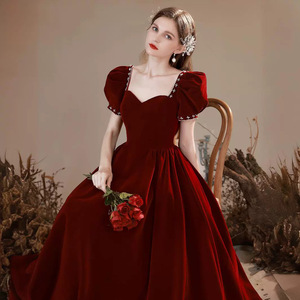 Bridal Wedding Dress Burgundy Velvet Puff Sleeve Princess Ball Gown Sweetheart Neckline Vintage Style for Toasting - Product Image 2