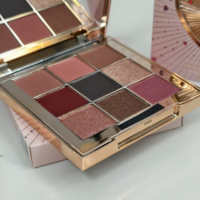 Palet Eyeshadow Shimmer Pearlescent Matte Finishes untuk Warna Gelap/Cerah - Desain Broken Diamond Smoked Cool