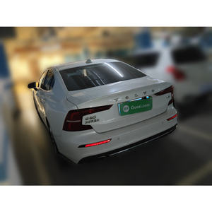 Guazi <span class=keywords><strong>Prix</strong></span> Bas <span class=keywords><strong>Volvo</strong></span> <span class=keywords><strong>S60</strong></span> Essence 2.0 Voiture d'Occasion Traction Avant 5 Places - Product Image 4