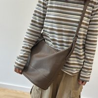 Sac bandoulière grande capacité avec logo personnalisé, en cuir tanné végétal de première qualité, pour femme, idéal pour les trajets quotidiens et les voyages, avec bandoulière réglable