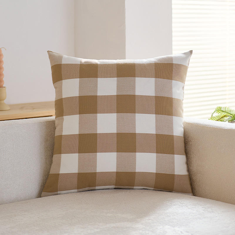 สีกากีสีขาวขนาดใหญ่ตาหมากรุก