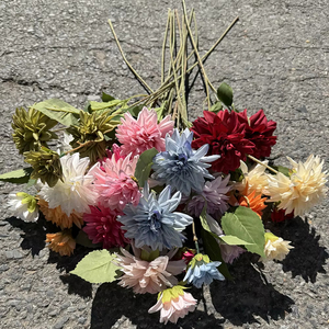 DC033 <span class=keywords><strong>Fleur</strong></span> Artificielle <span class=keywords><strong>Dahlia</strong></span> en Soie Réaliste <span class=keywords><strong>de</strong></span> Haute Qualité à 3 Têtes pour Mariage - Product Image 5