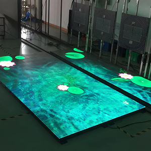 แผงพื้นเต้นรำ LED แบบโต้ตอบกันน้ำและกันความชื้นสำหรับเช่าเวที P3.91 P5.2 P4.81หน้าจอกระเบื้องปูพื้นแบบ LED - Product Image 2