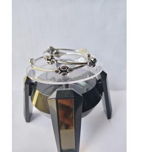 Pulseras de Plata con Dijes Elegantes para Mujer, Elaboradas con Patrones Artísticos Detallados para Realzar la Figura, Regalo de Moda - Product Image 5