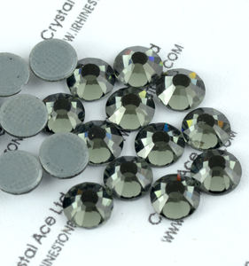 Directo de fábrica Top XR Quality 500 Gross 70000 Pcs Embalaje a granel Ss10 Jet Black Iron on Strass Hot Fix Crystal Rhinestone - Product Image 3