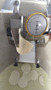 Macchina Automatica Commerciale per la Produzione di Tortillas, Roti, Chapati, Pane Arabo, Pita, Samosa, Empanada, Sfoglie per Ravioli e Wraps - Product Image 3