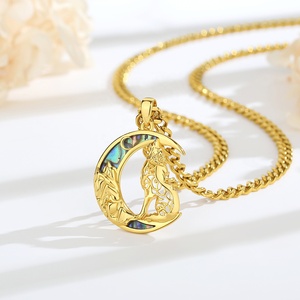 Collar con Colgante de Lobo y Luna Vikinga, Joyería Nórdica con Nudo Celta, Chapado en <span class=keywords><strong>Oro</strong></span> de <span class=keywords><strong>24K</strong></span> sobre Cobre, con Concha de Abulón Natural, Venta al Por Mayor - Product Image 4