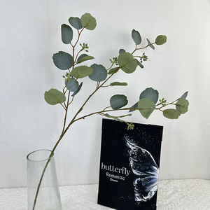 Usine de fleurs artificielles Meiyu Craft, feuilles d'eucalyptus artificielles 30cm-100cm, fleurs en soie, décoration de mariage, décoration de la maison, plantes vertes - Product Image 3