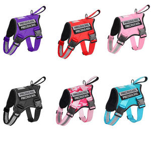 Harnais de chien rouge réfléchissant précieux avec patch nominatif et boucle, harnais de promenade pour grands chiens - Product Image 3