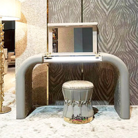 Chambre à coucher italienne de luxe Villa en bois massif miroir de maquillage rabat personnalisé moderne mobilier haut de gamme pour hôtel appartement utilisation