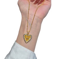 Collier en forme de cœur tressé brossé, accessoire pendentif haut de gamme et de luxe léger, chaîne de clavicule en diamant rose