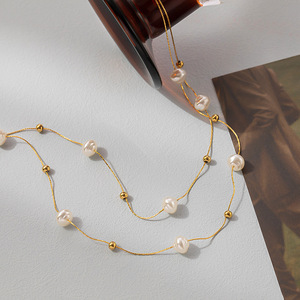 HOVANCI <span class=keywords><strong>Collier</strong></span> minimaliste en acier inoxydable étanche en or 18 carats avec pendentif en forme de cœur pour femmes <span class=keywords><strong>Collier</strong></span> multicouche en perles émeraude - Product Image 4
